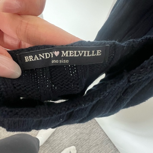 Brandy Melville knit halter top - Picture 4 of 6